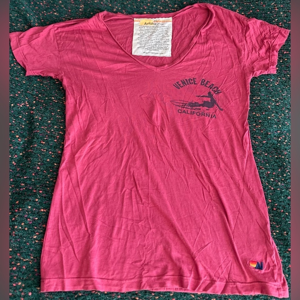 RARE AVIATOR NATION NWT Deep V Venice Beach Tee—XS